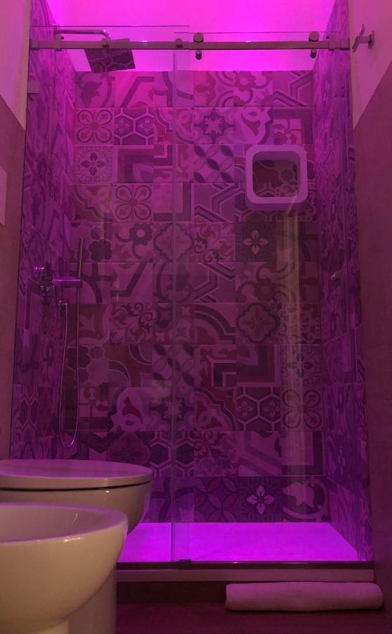 B&B Angolo83 Palermo Centro Luaran gambar
