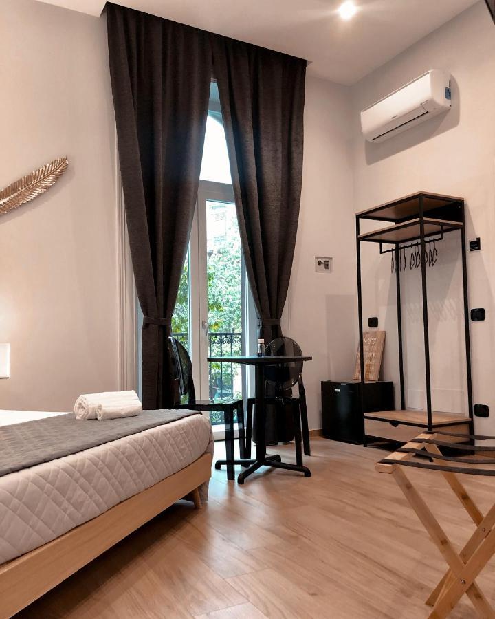 B&B Angolo83 Palermo Centro Luaran gambar